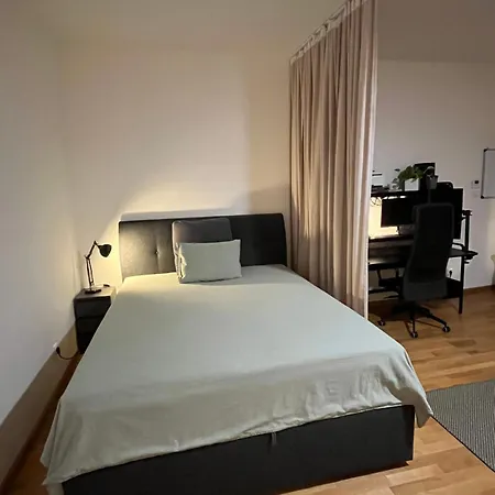 Modernes In Апартаменти *